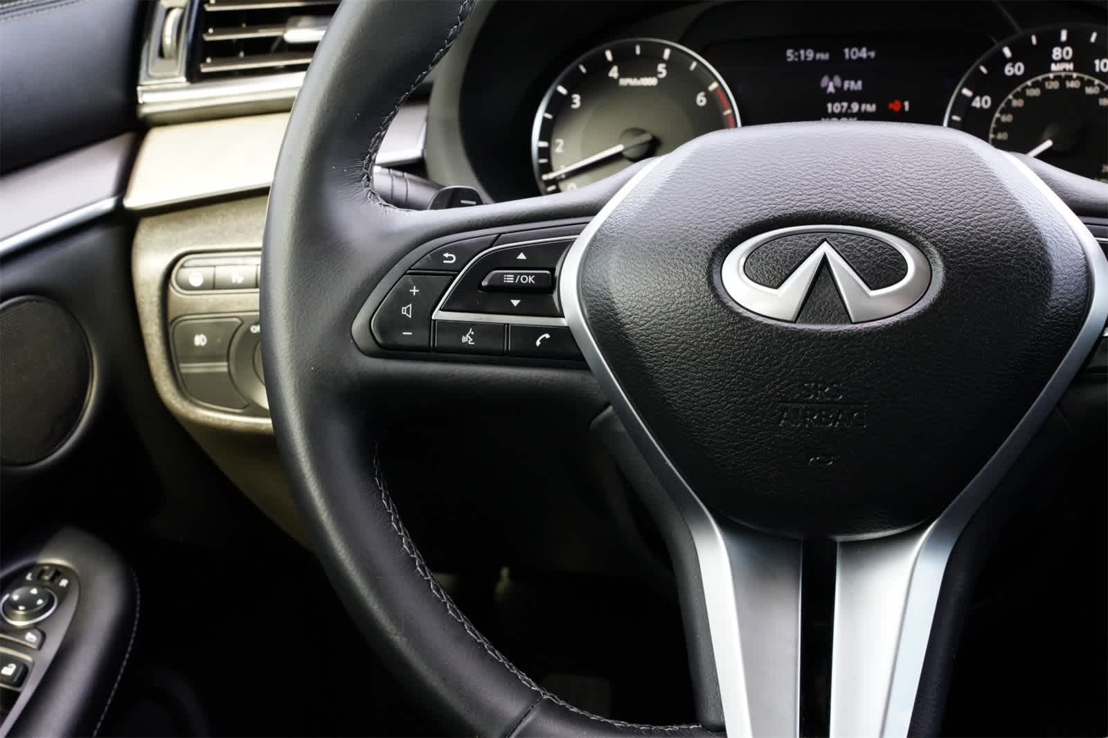 Thumbnail: 2022 INFINITI QX50 - 10