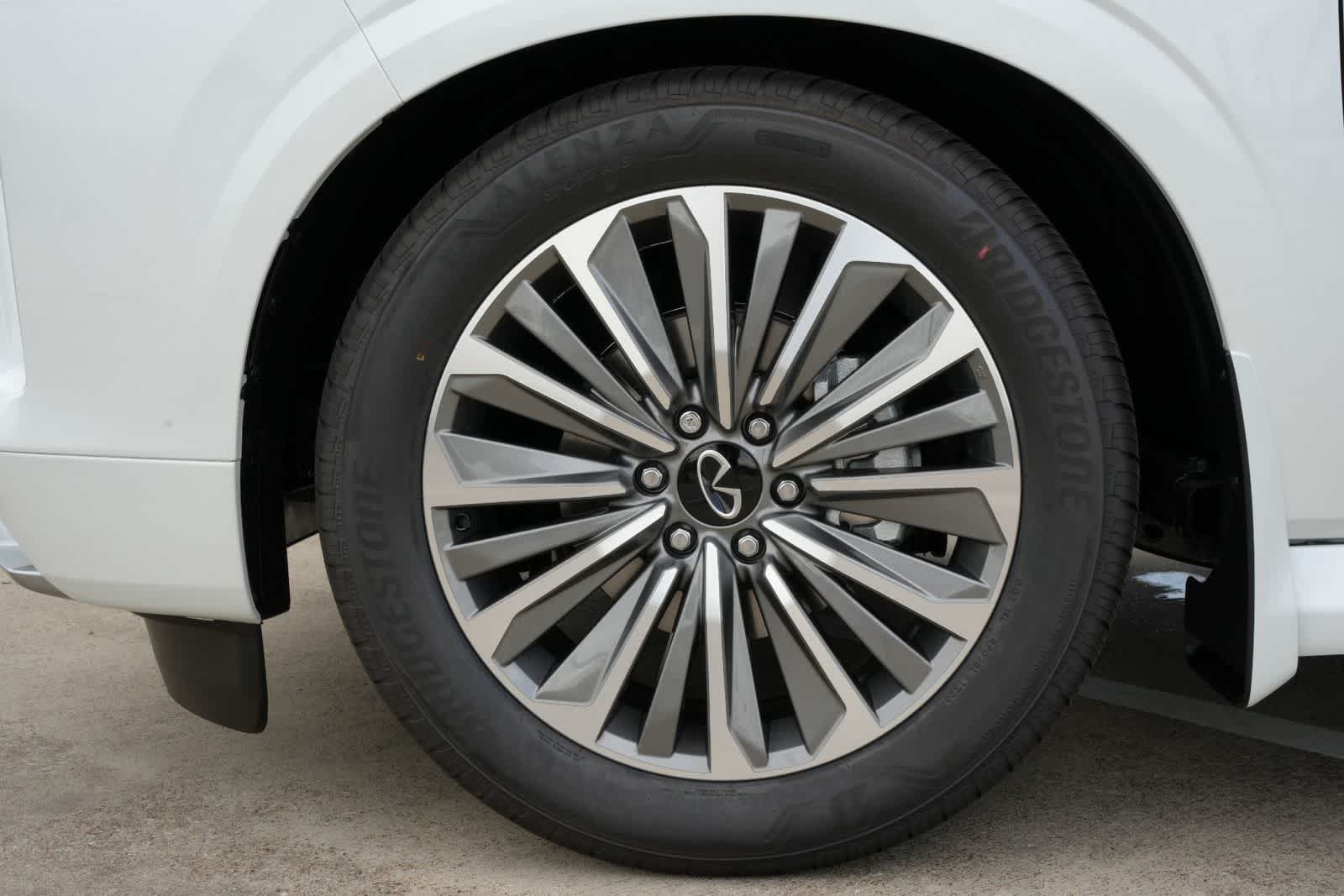 Thumbnail: 2027 INFINITI QX80 - 26