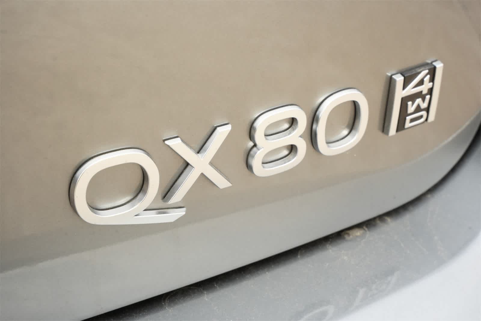 Thumbnail: 2025 INFINITI QX80 - 20