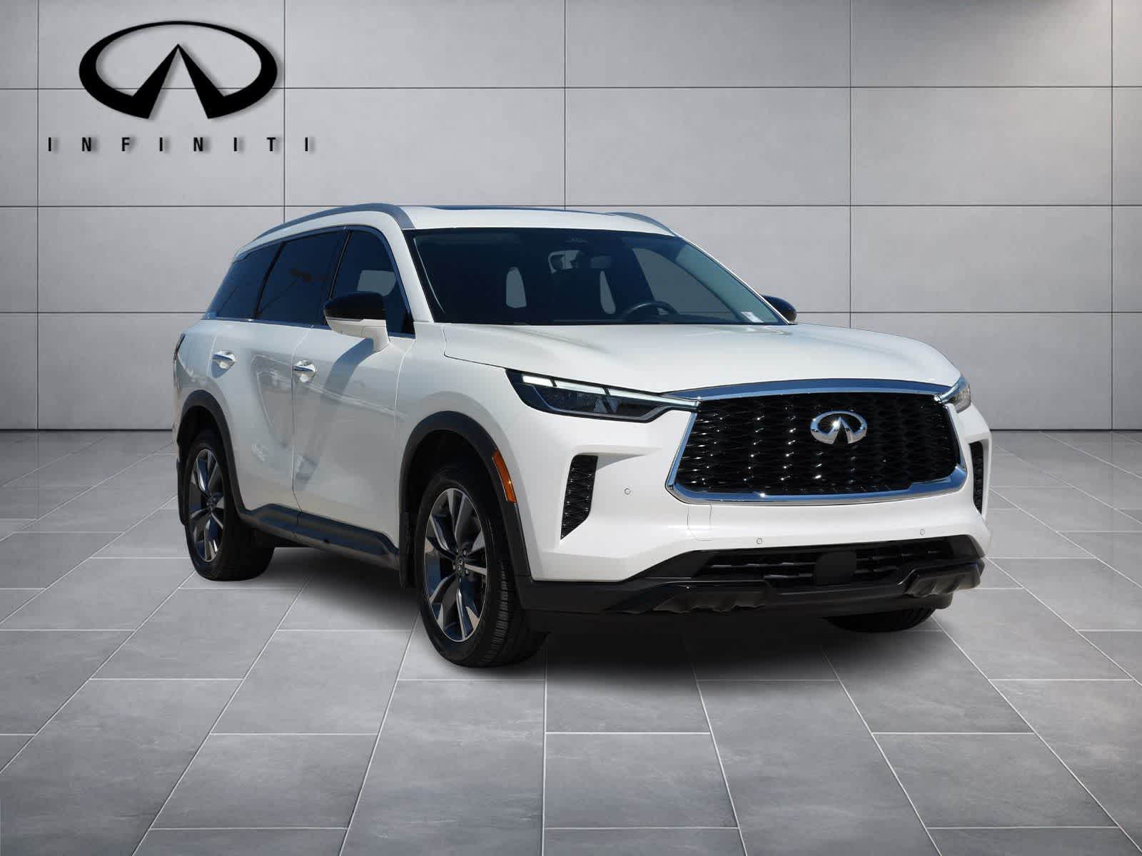 Thumbnail: 2023 INFINITI QX60 - 3