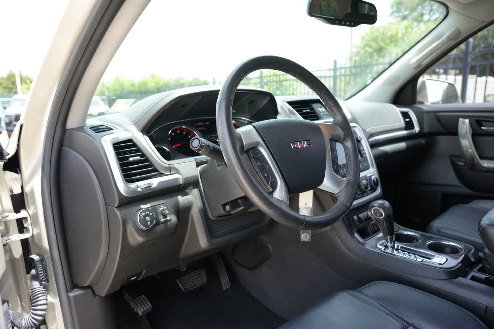 Thumbnail: 2017 GMC Acadia - 15