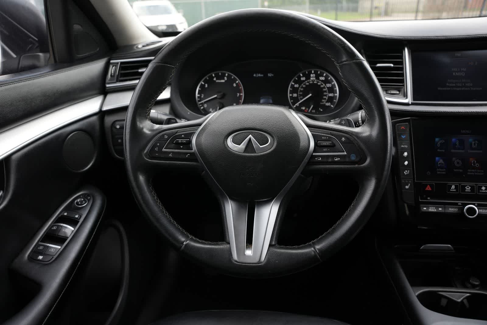 Thumbnail: 2021 INFINITI QX50 - 9