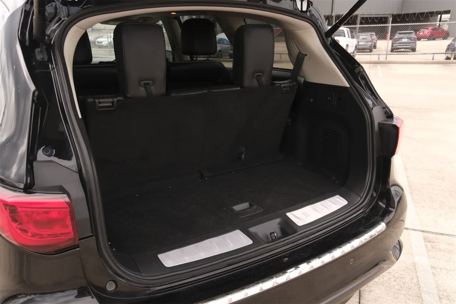 Thumbnail: 2019 INFINITI QX60 - 20