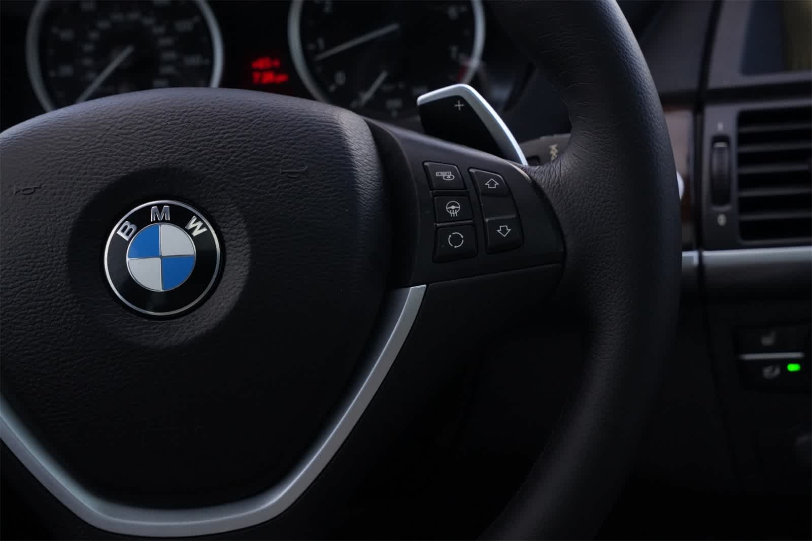 Thumbnail: 2014 BMW X6 - 11