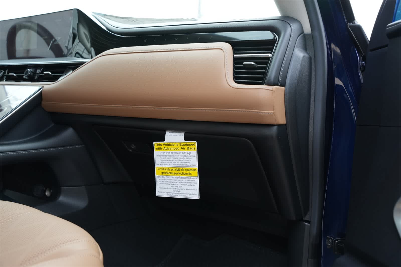 Thumbnail: 2025 INFINITI QX80 - 23