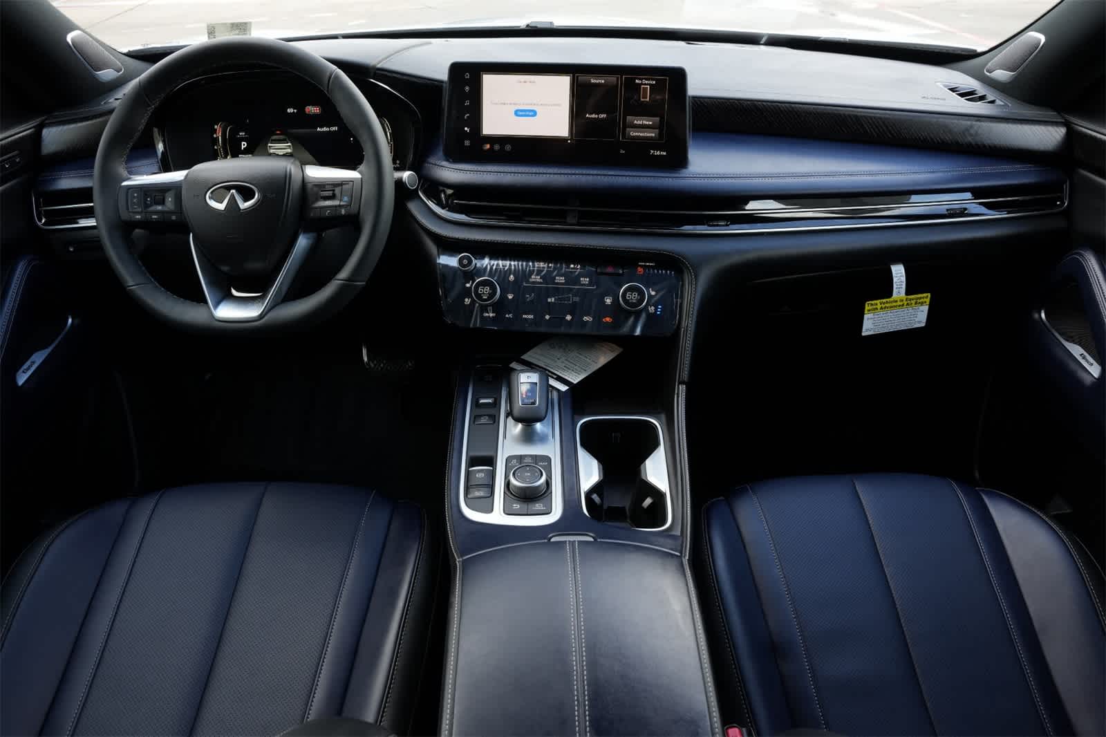 Thumbnail: 2026 INFINITI QX60 - 7