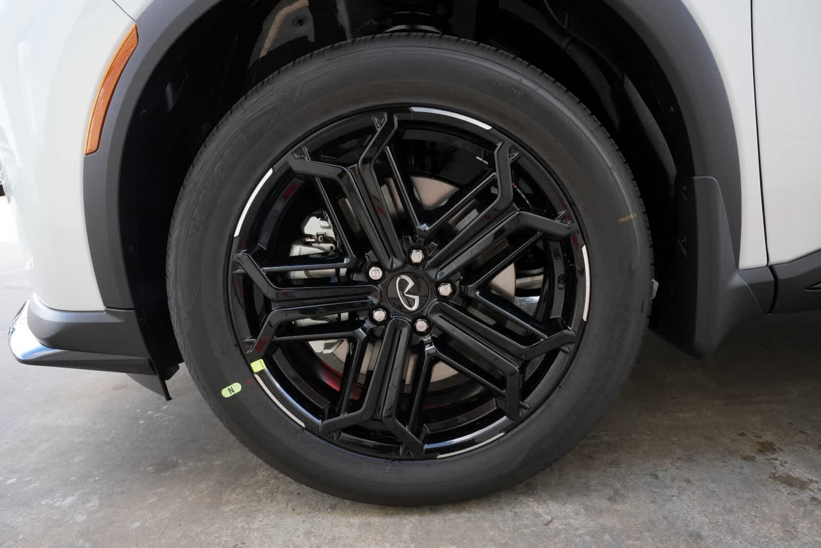 Thumbnail: 2026 INFINITI QX60 - 27