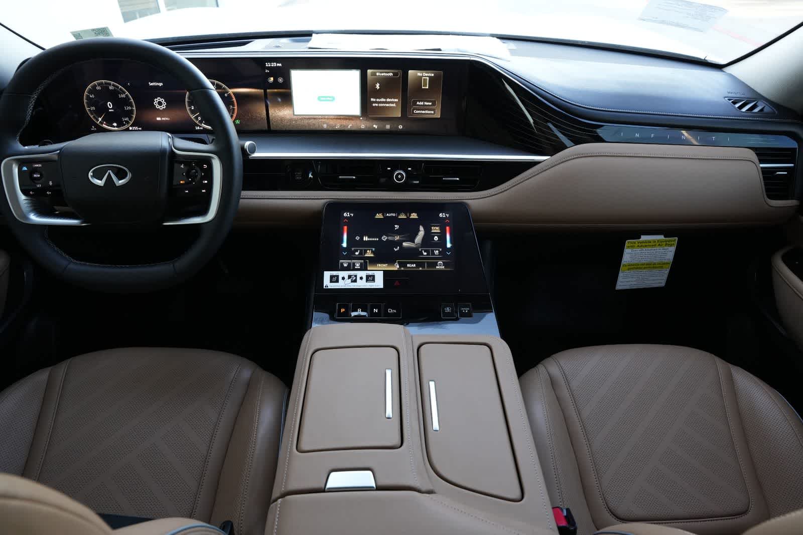 Thumbnail: 2026 INFINITI QX80 - 7