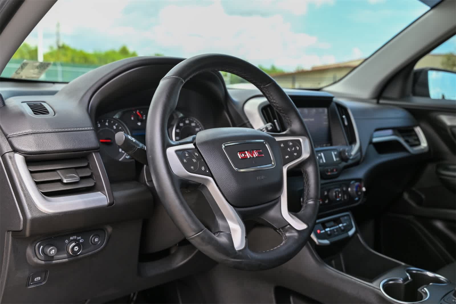 Thumbnail: 2024 GMC Terrain - 16