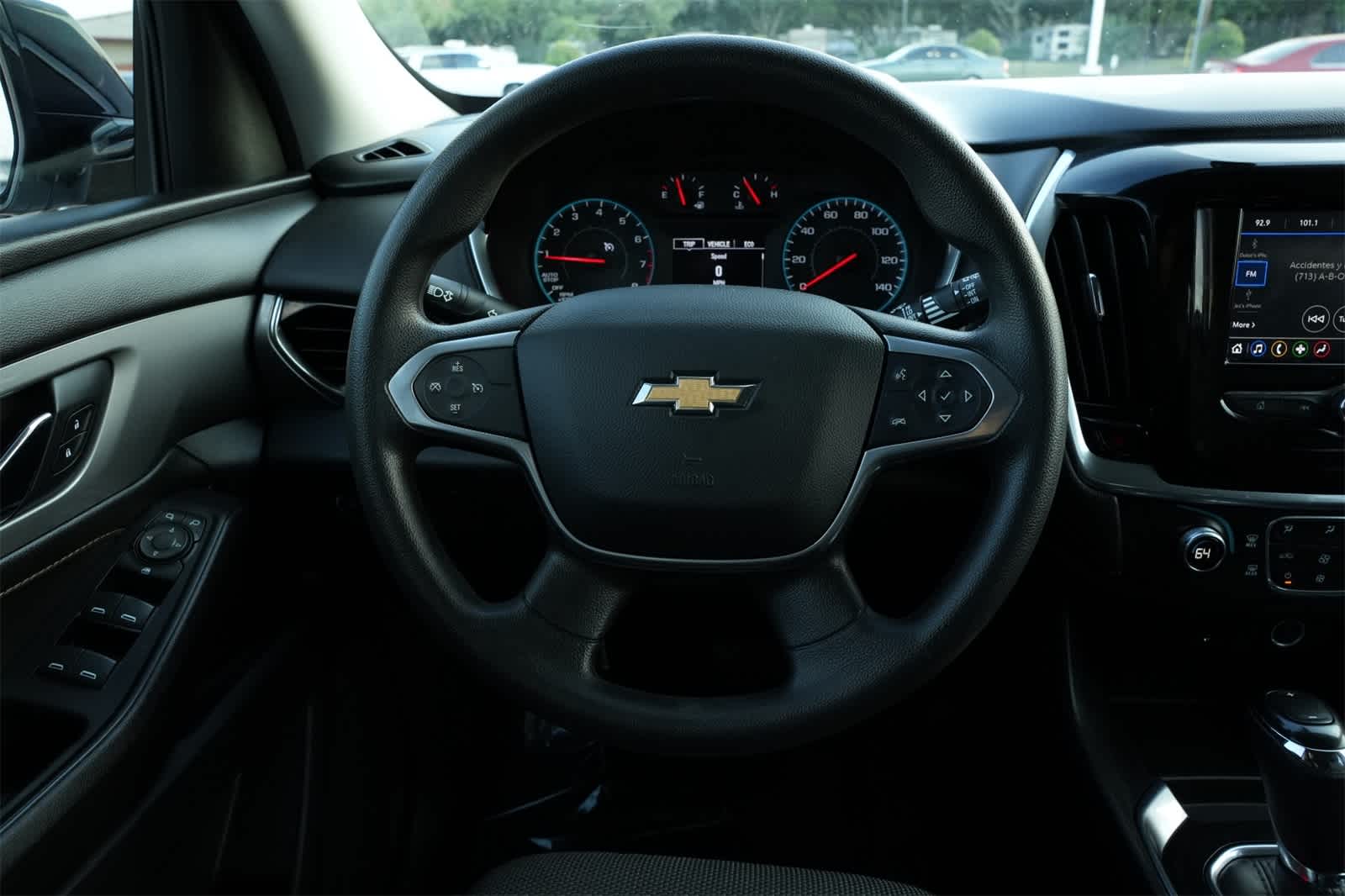 Thumbnail: 2020 Chevrolet Traverse - 9