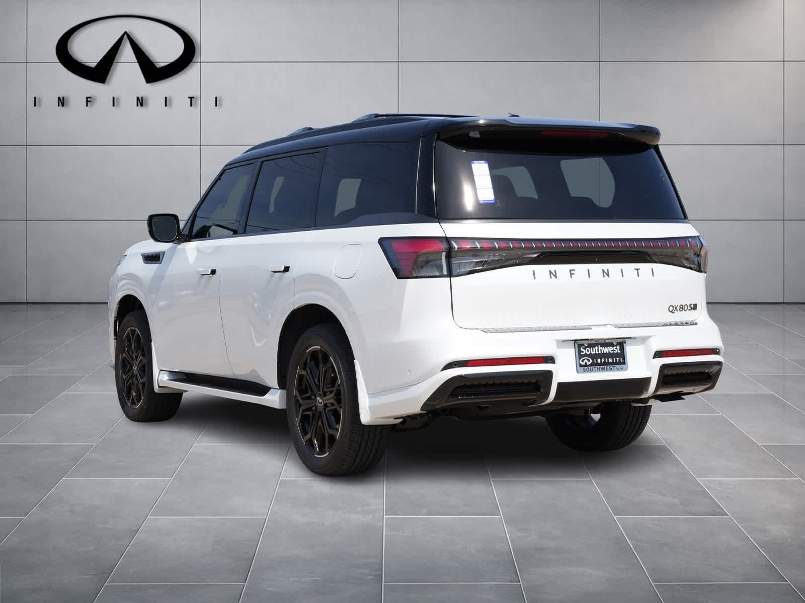 Thumbnail: 2026 INFINITI QX80 - 5