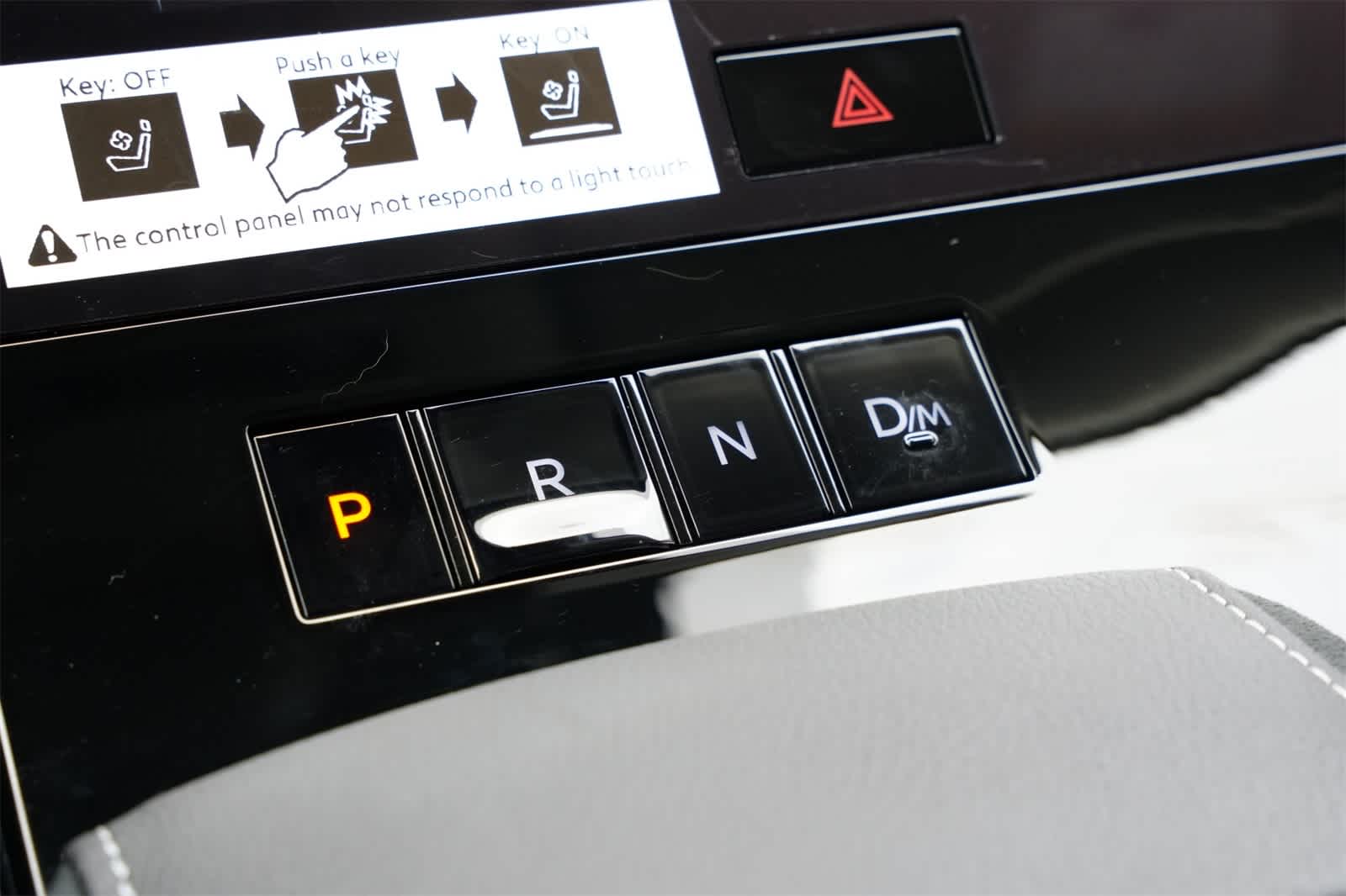 Thumbnail: 2025 INFINITI QX80 - 15