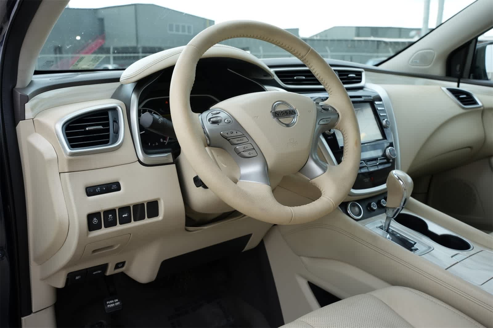 Thumbnail: 2016 Nissan Murano - 14