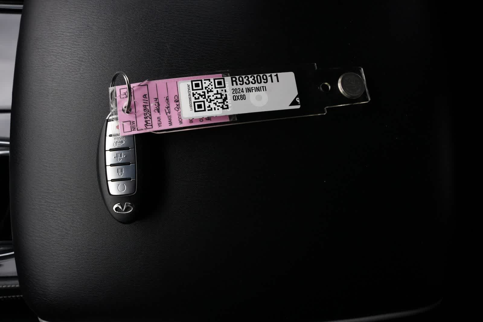 Thumbnail: 2024 INFINITI QX80 - 29