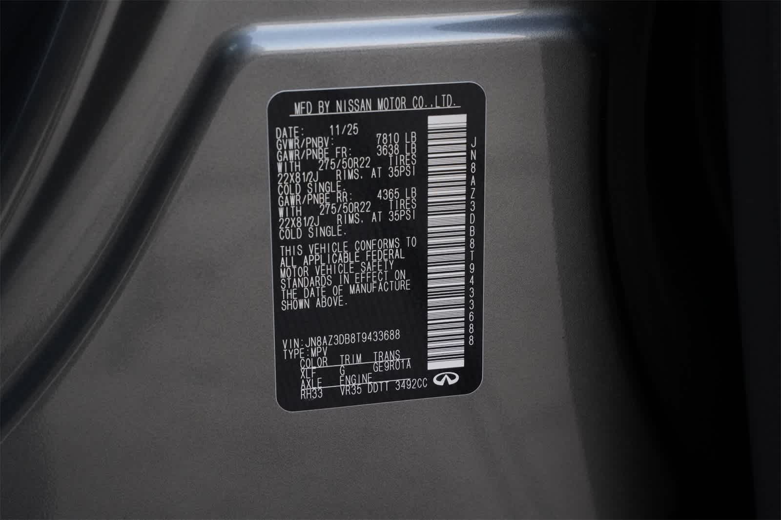 Thumbnail: 2026 INFINITI QX80 - 28