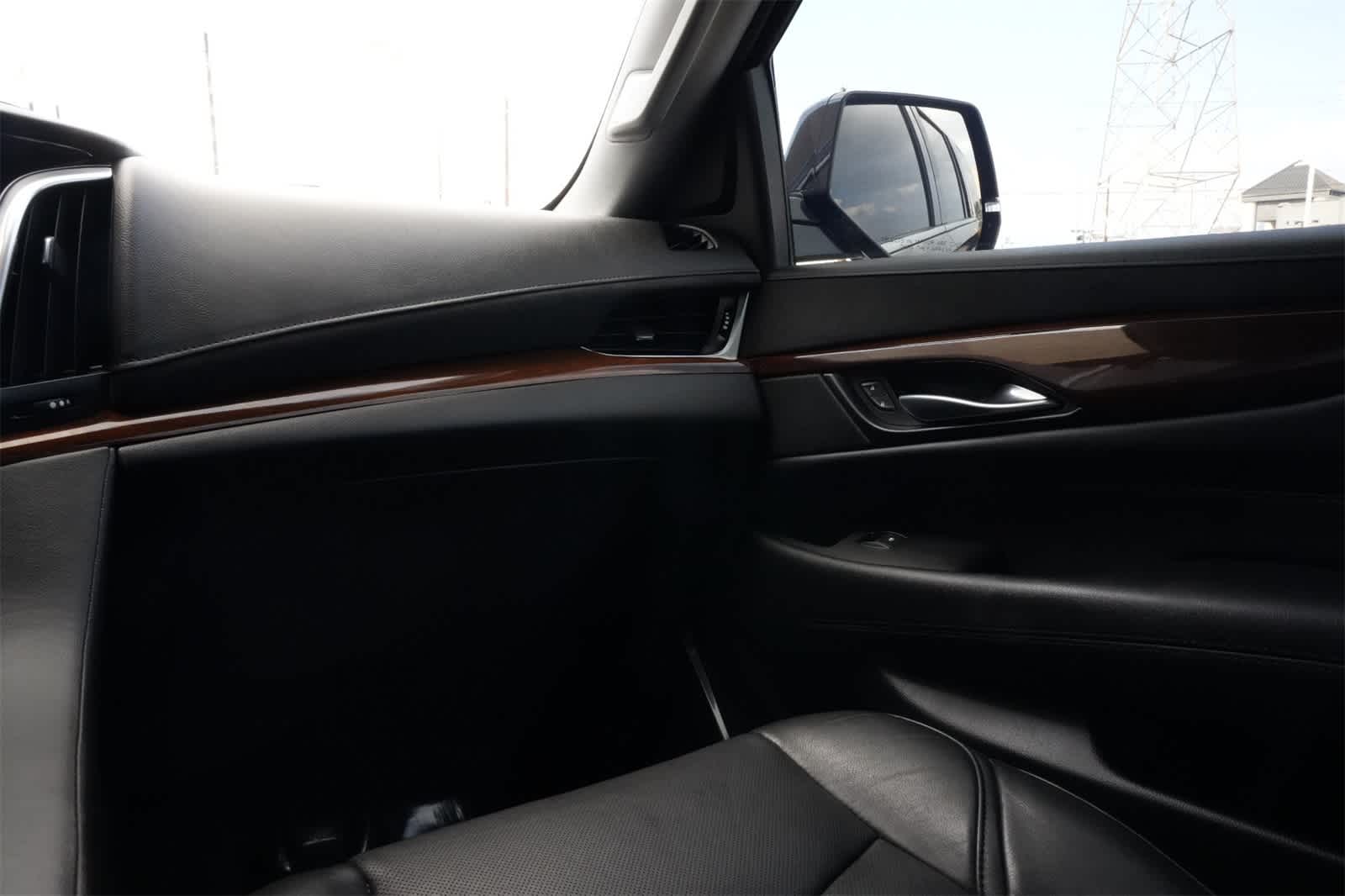 Thumbnail: 2020 Cadillac Escalade - 8