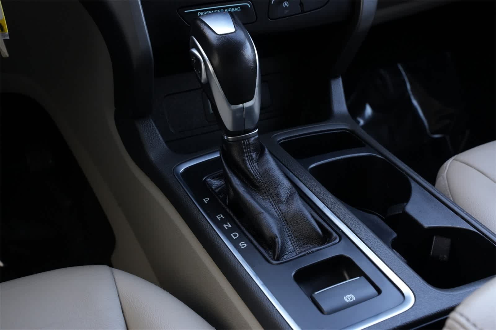 Thumbnail: 2018 Ford Escape - 15