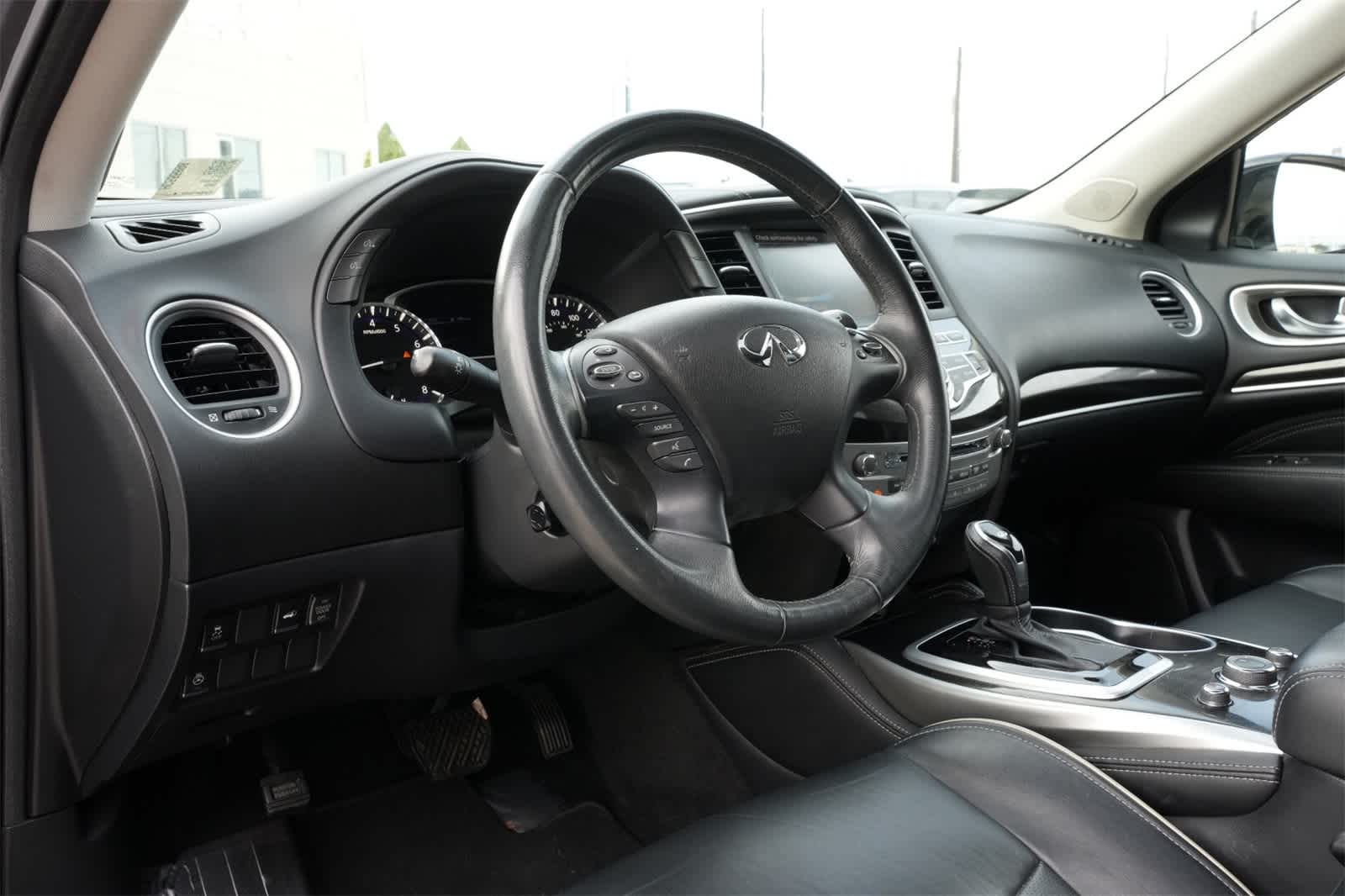 Thumbnail: 2017 INFINITI QX60 - 15