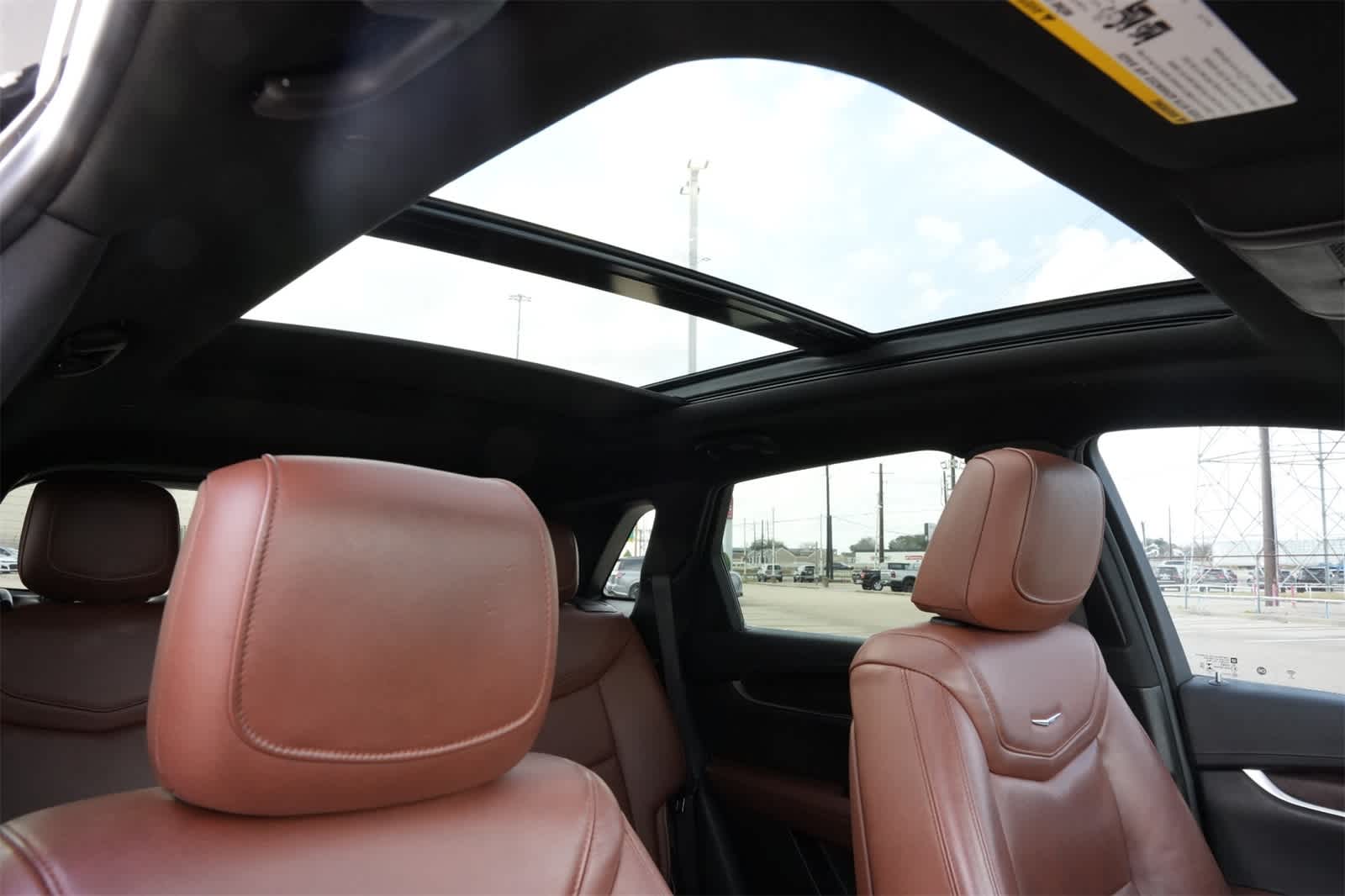 Thumbnail: 2020 Cadillac XT5 - 23