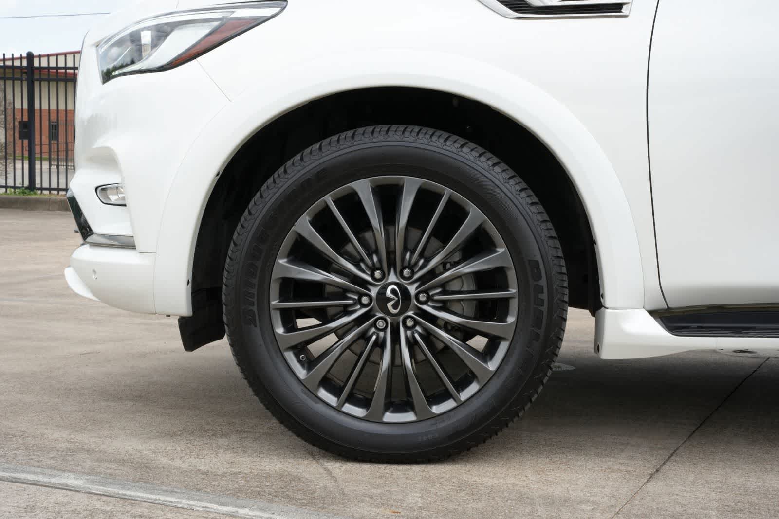 Thumbnail: 2024 INFINITI QX80 - 25