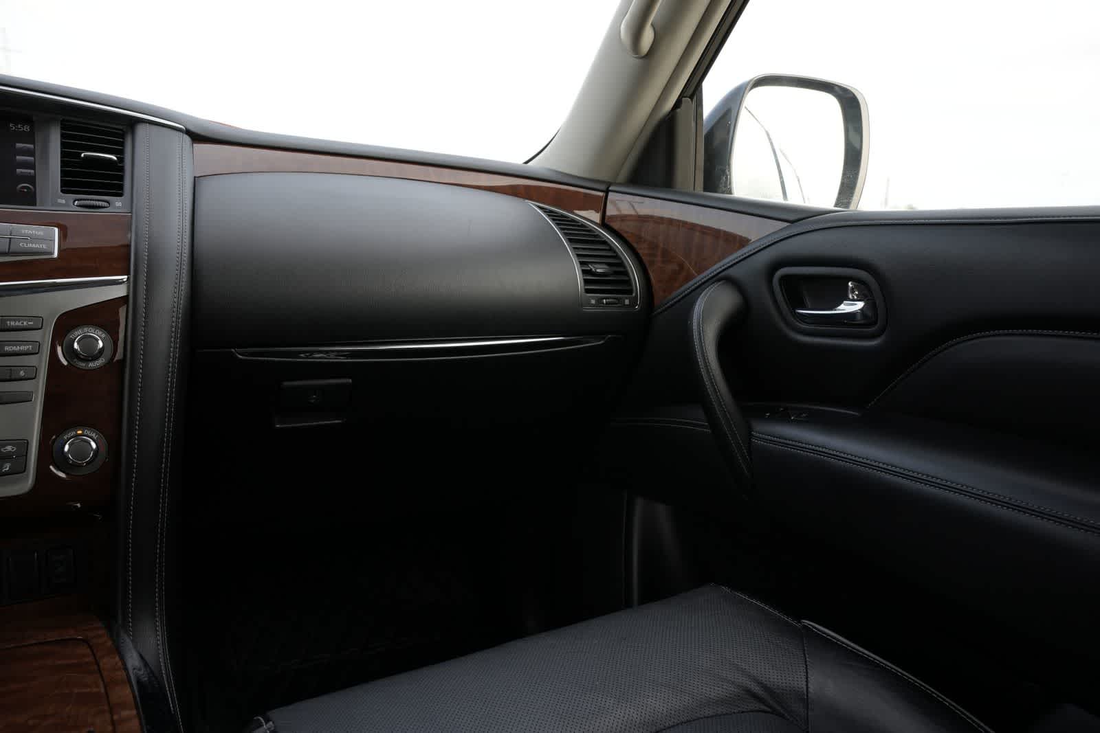 Thumbnail: 2019 INFINITI QX80 - 8