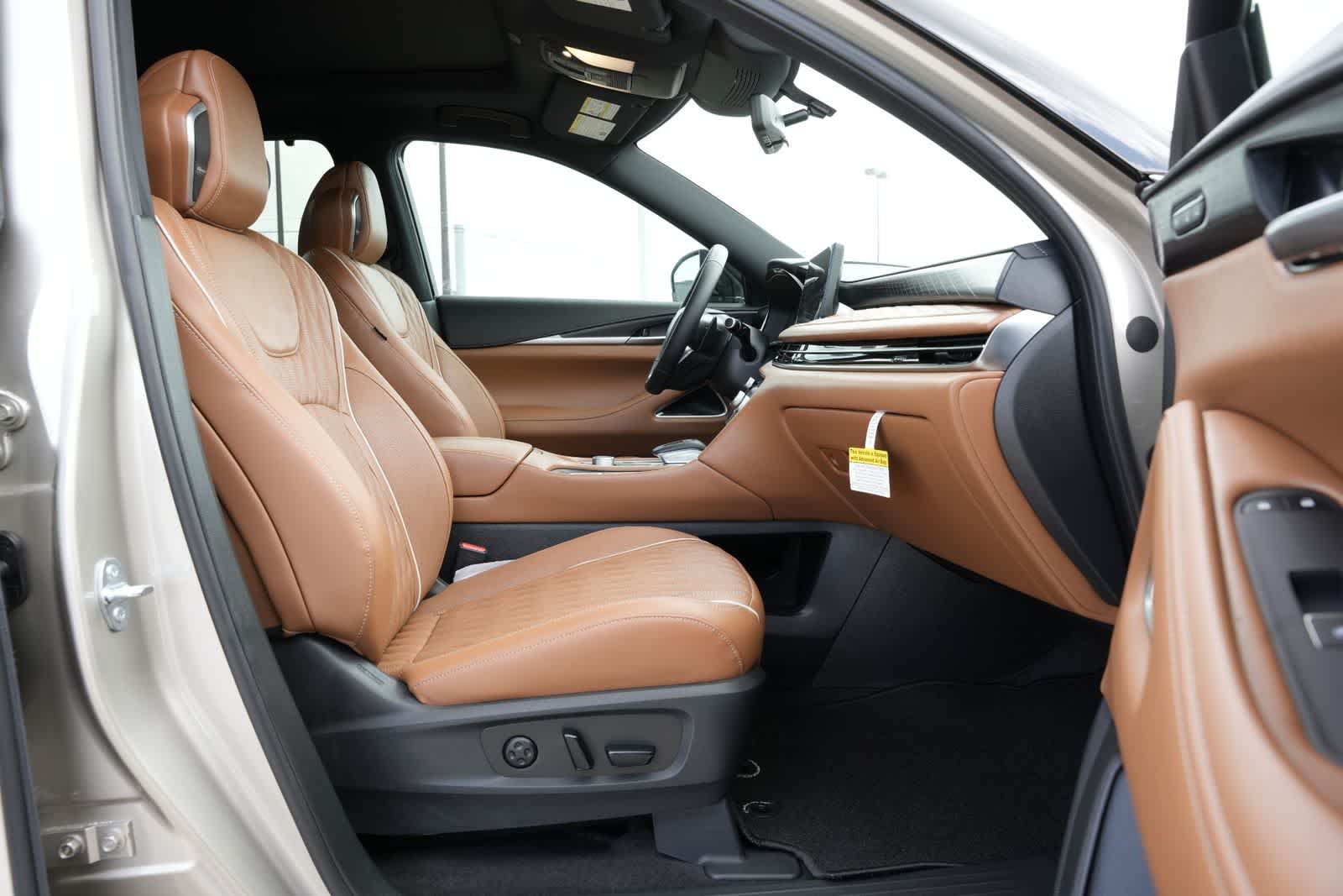 Thumbnail: 2026 INFINITI QX60 - 23