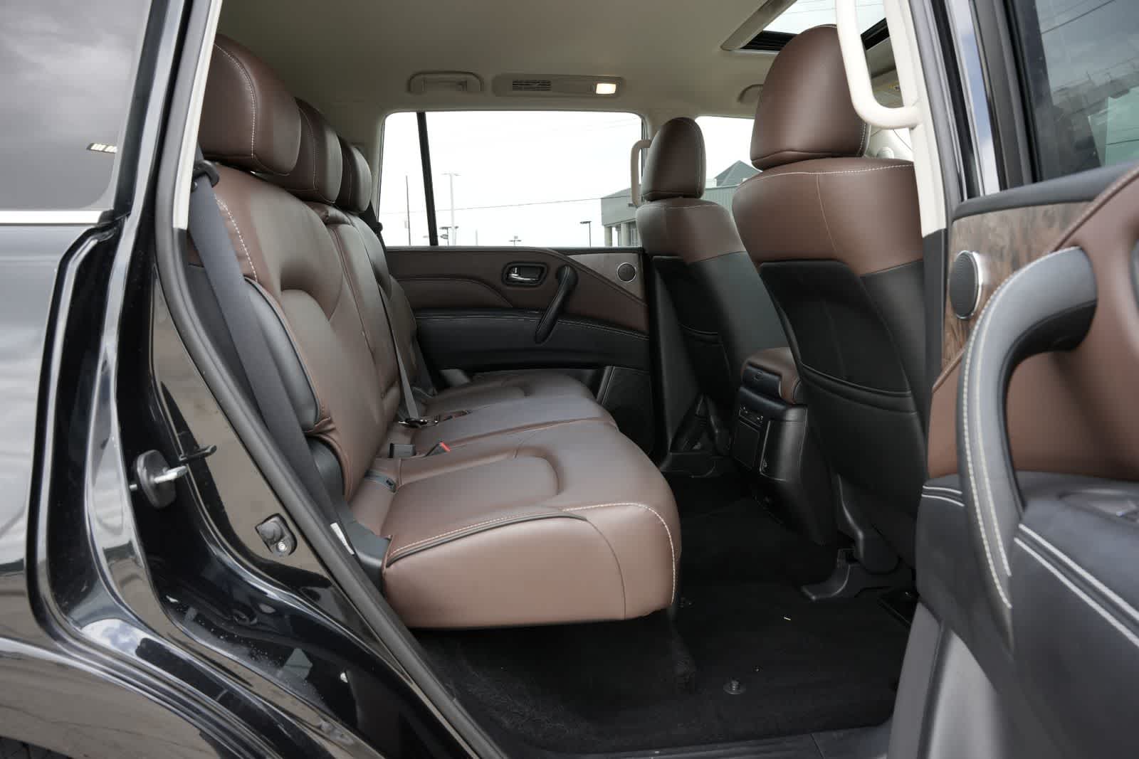 Thumbnail: 2024 INFINITI QX80 - 21