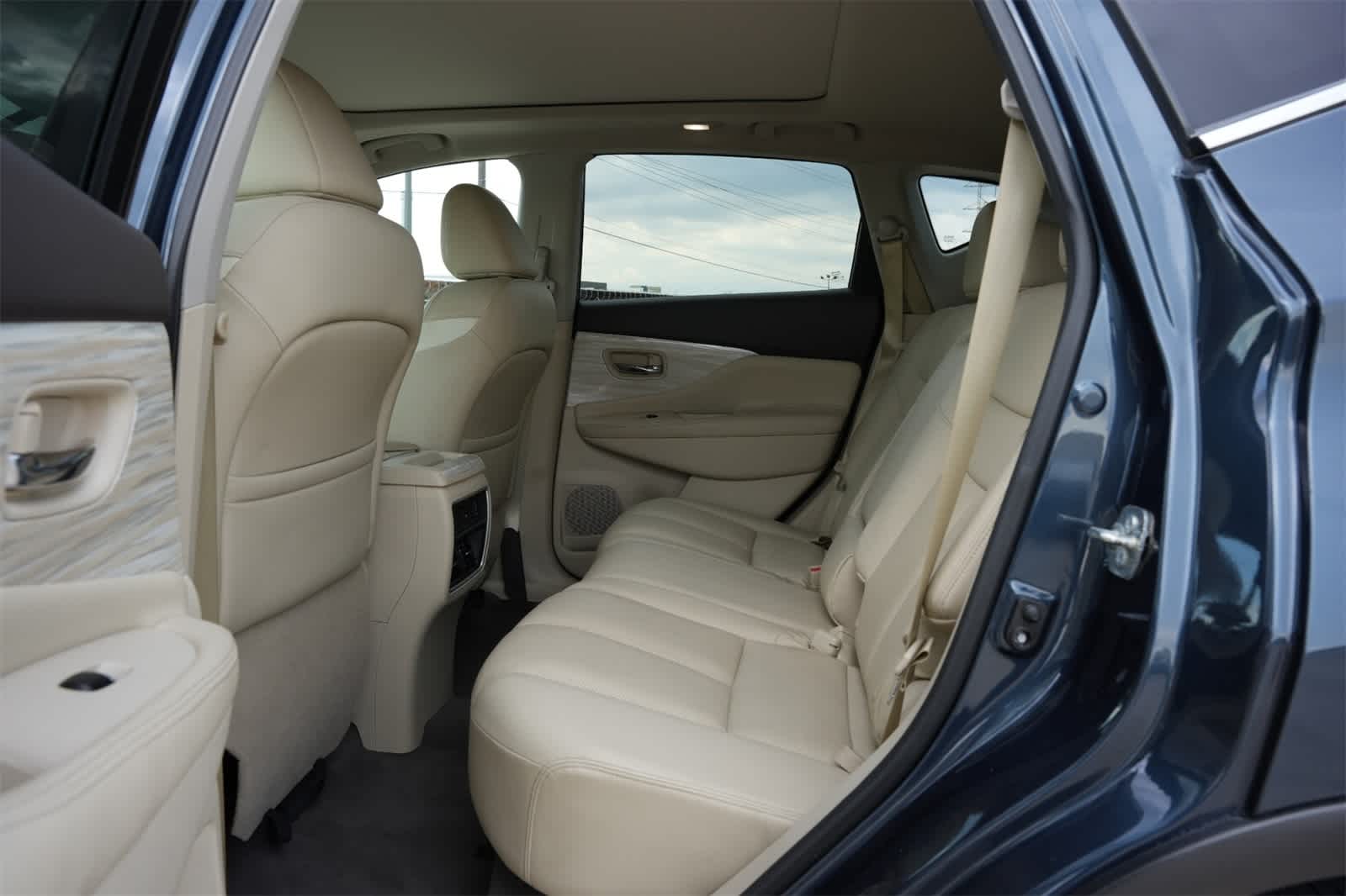 Thumbnail: 2016 Nissan Murano - 17