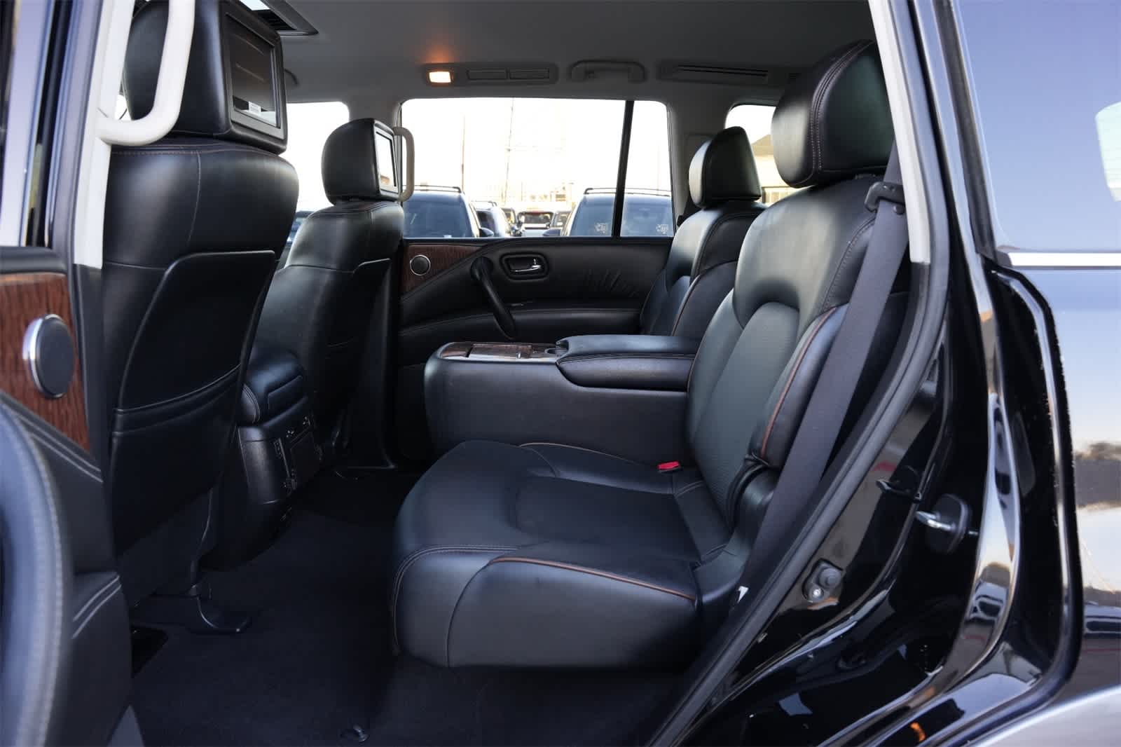 Thumbnail: 2018 Nissan Armada - 18