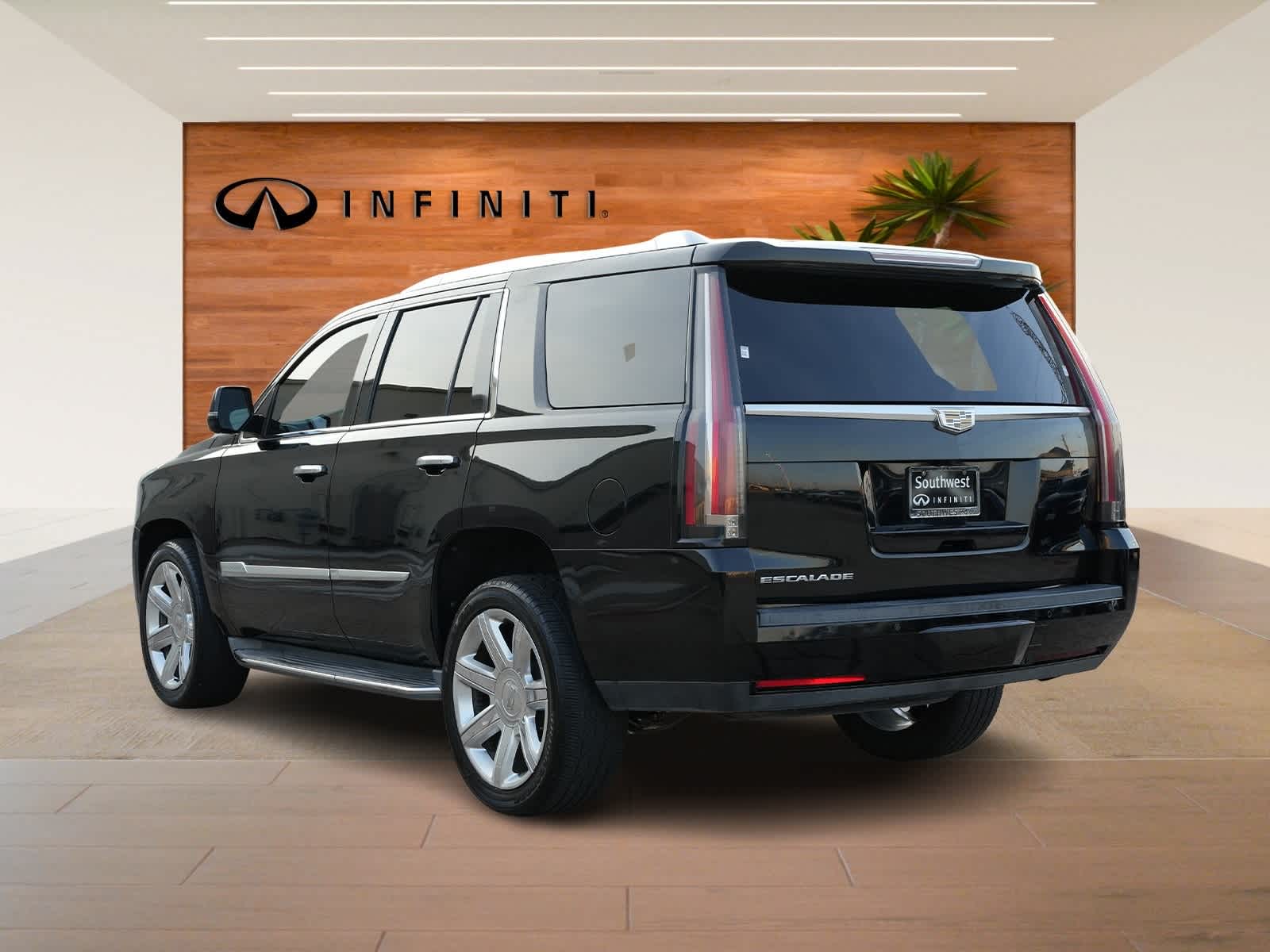 Thumbnail: 2016 Cadillac Escalade - 5