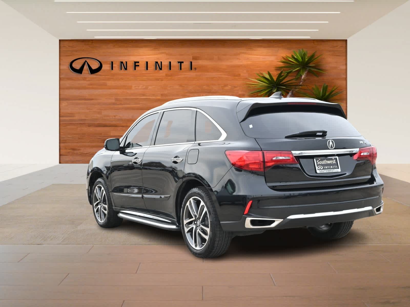 Thumbnail: 2017 Acura MDX - 3