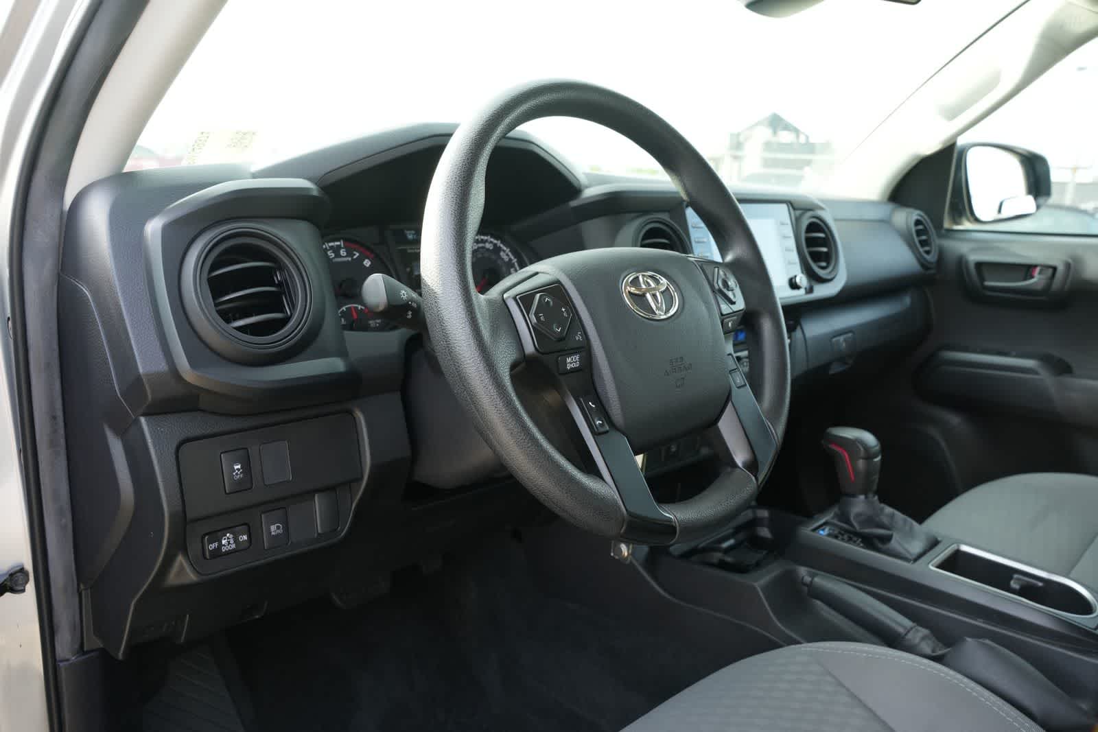 Thumbnail: 2023 Toyota Tacoma - 15