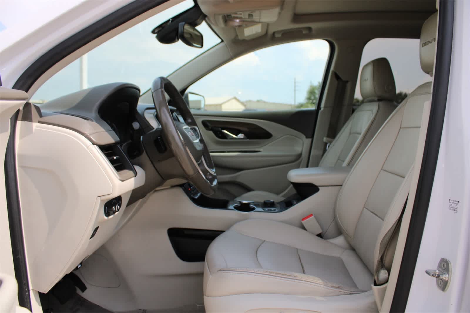 Thumbnail: 2020 GMC Terrain - 19