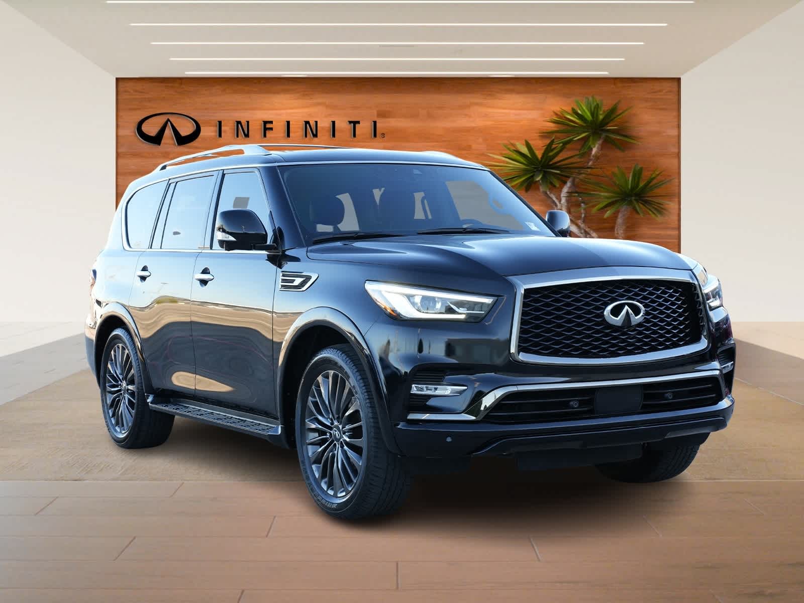Thumbnail: 2023 INFINITI QX80 - 3