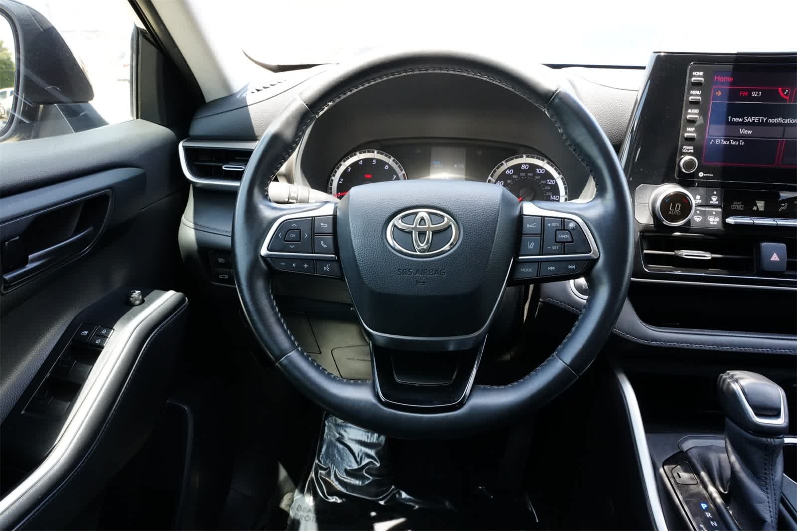 Thumbnail: 2020 Toyota Highlander - 9