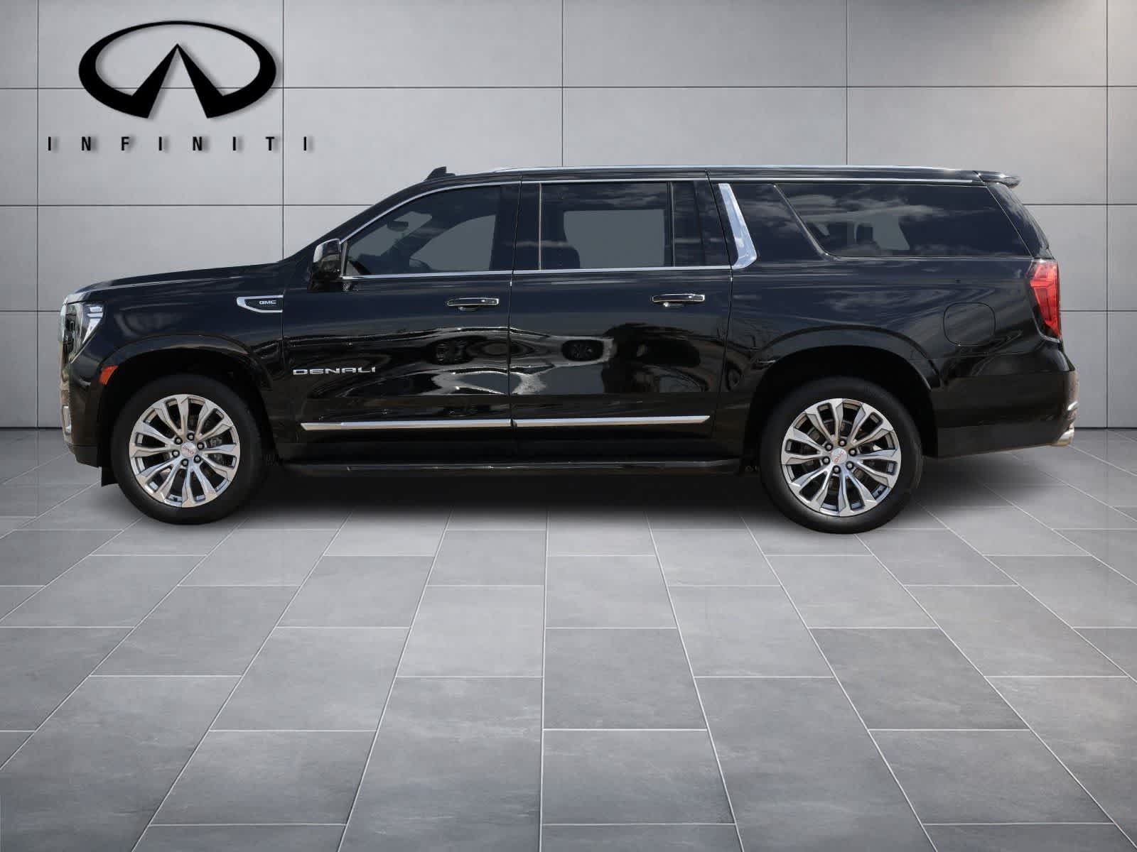 Thumbnail: 2023 GMC Yukon XL - 4