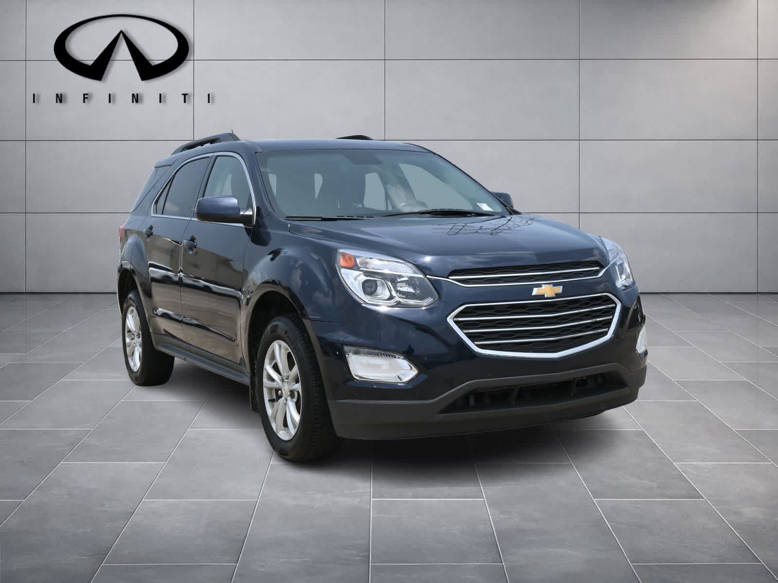 Thumbnail: 2017 Chevrolet Equinox - 3