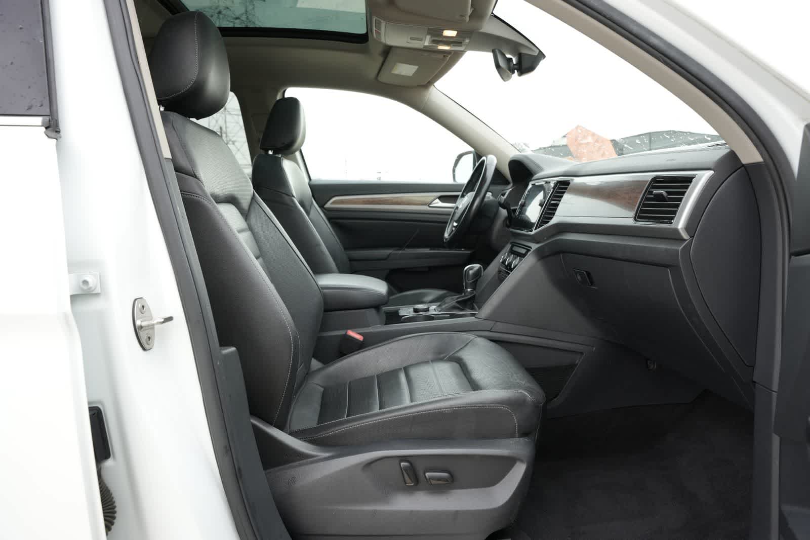 Thumbnail: 2018 Volkswagen Atlas - 20