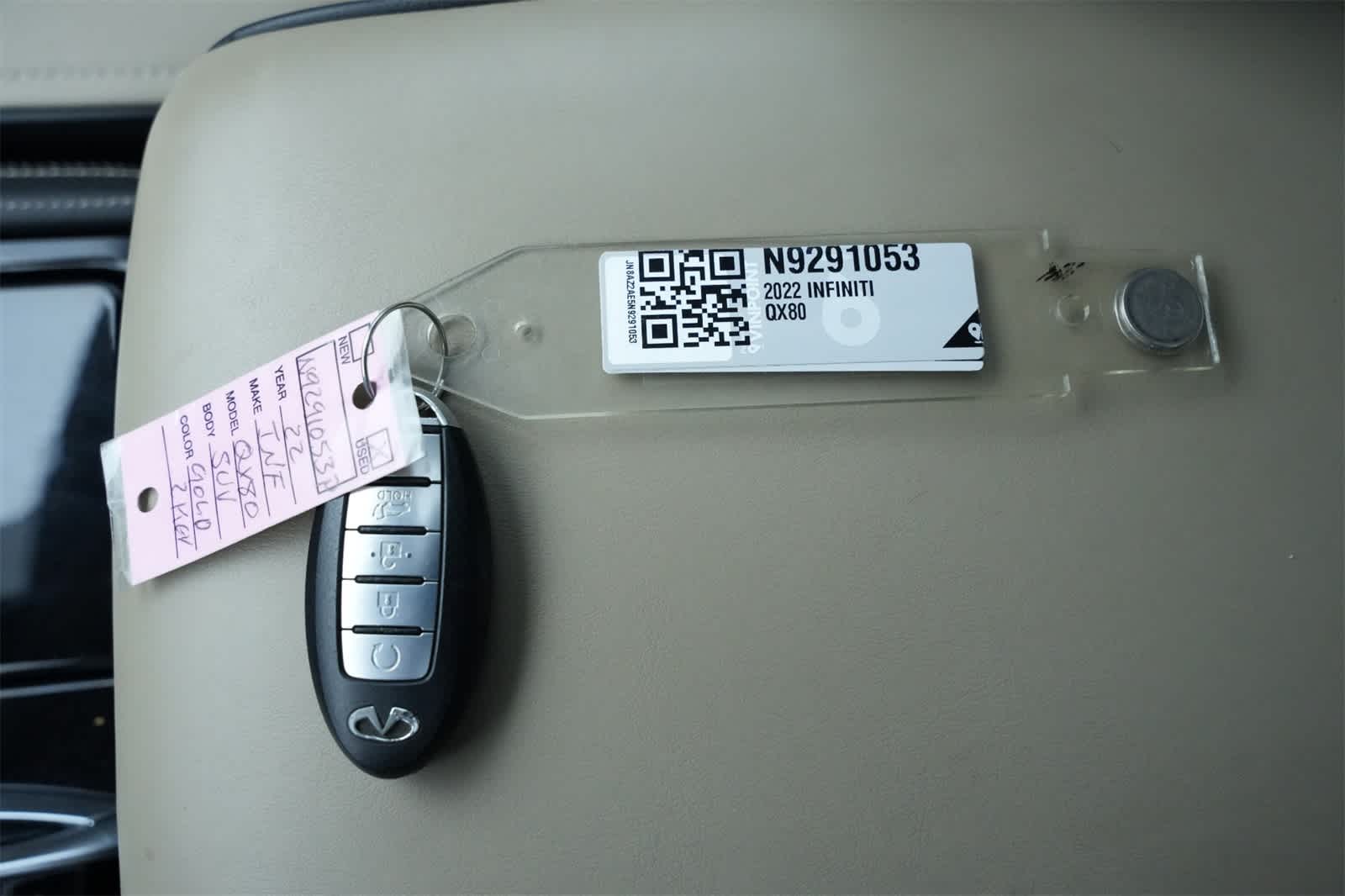 Thumbnail: 2022 INFINITI QX80 - 28