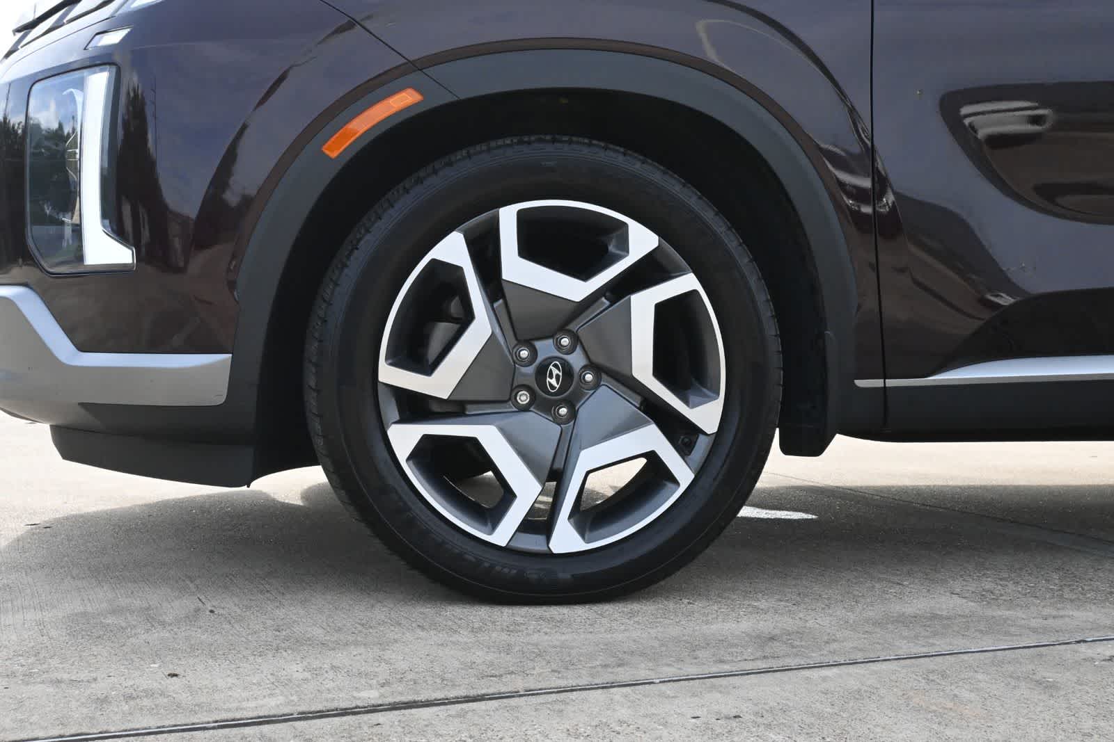 Thumbnail: 2023 Hyundai Palisade - 27