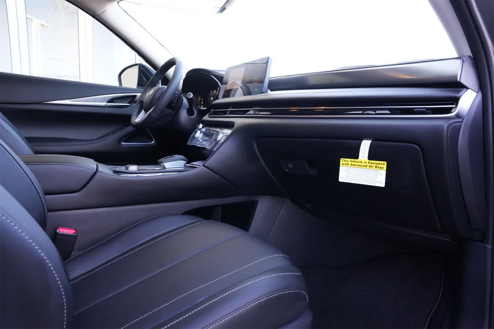 Thumbnail: 2026 INFINITI QX60 - 23