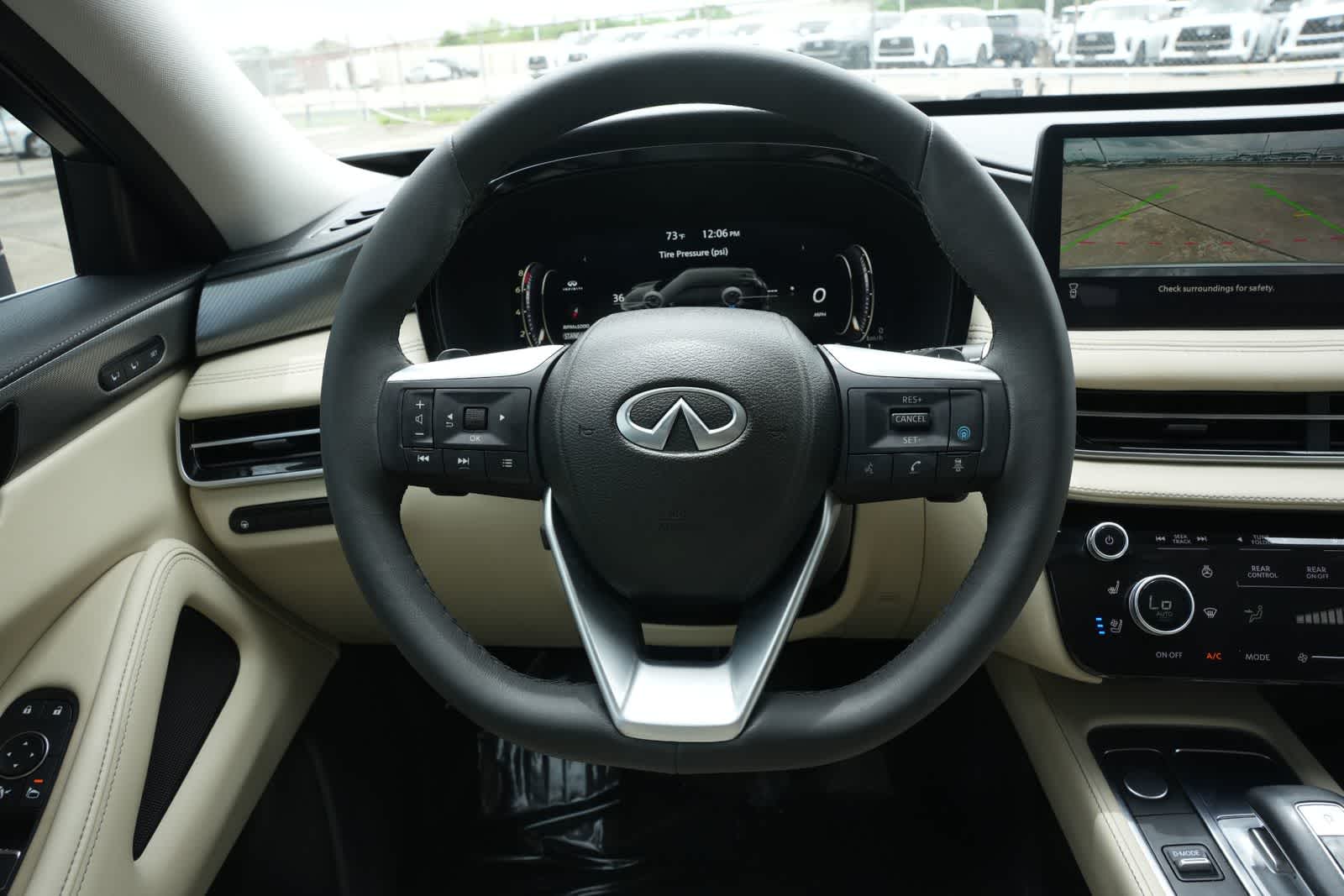 Thumbnail: 2023 INFINITI QX60 - 9