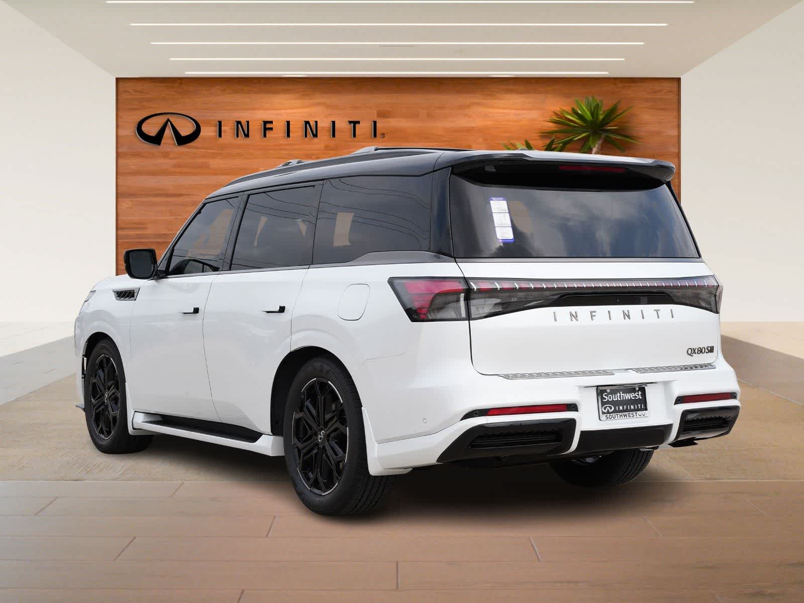 Thumbnail: 2026 INFINITI QX80 - 5