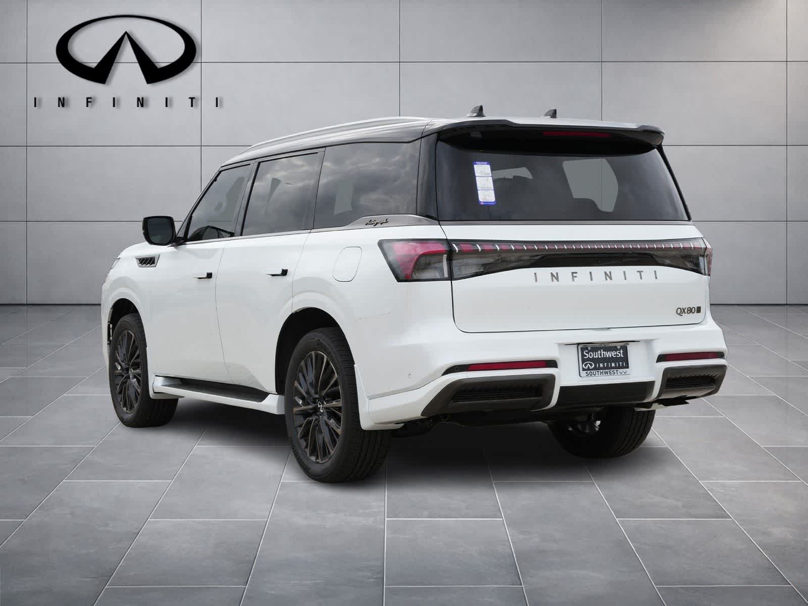 Thumbnail: 2026 INFINITI QX80 - 5