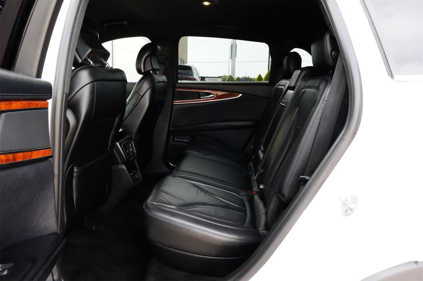 Thumbnail: 2018 Lincoln MKX - 19