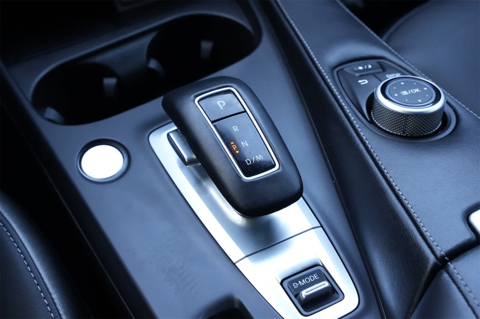 Thumbnail: 2025 INFINITI QX55 - 15