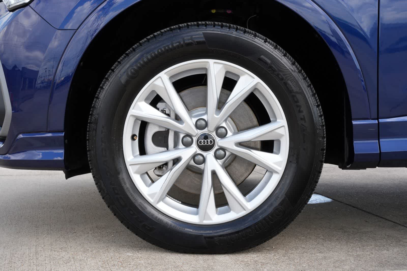 Thumbnail: 2025 Audi Q3 - 27