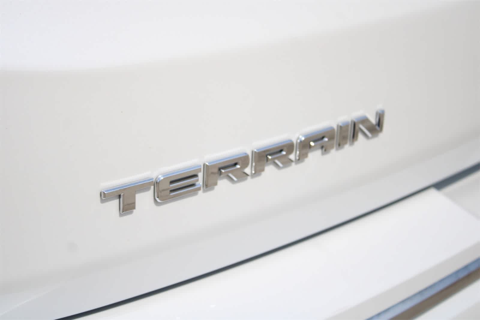 Thumbnail: 2020 GMC Terrain - 22