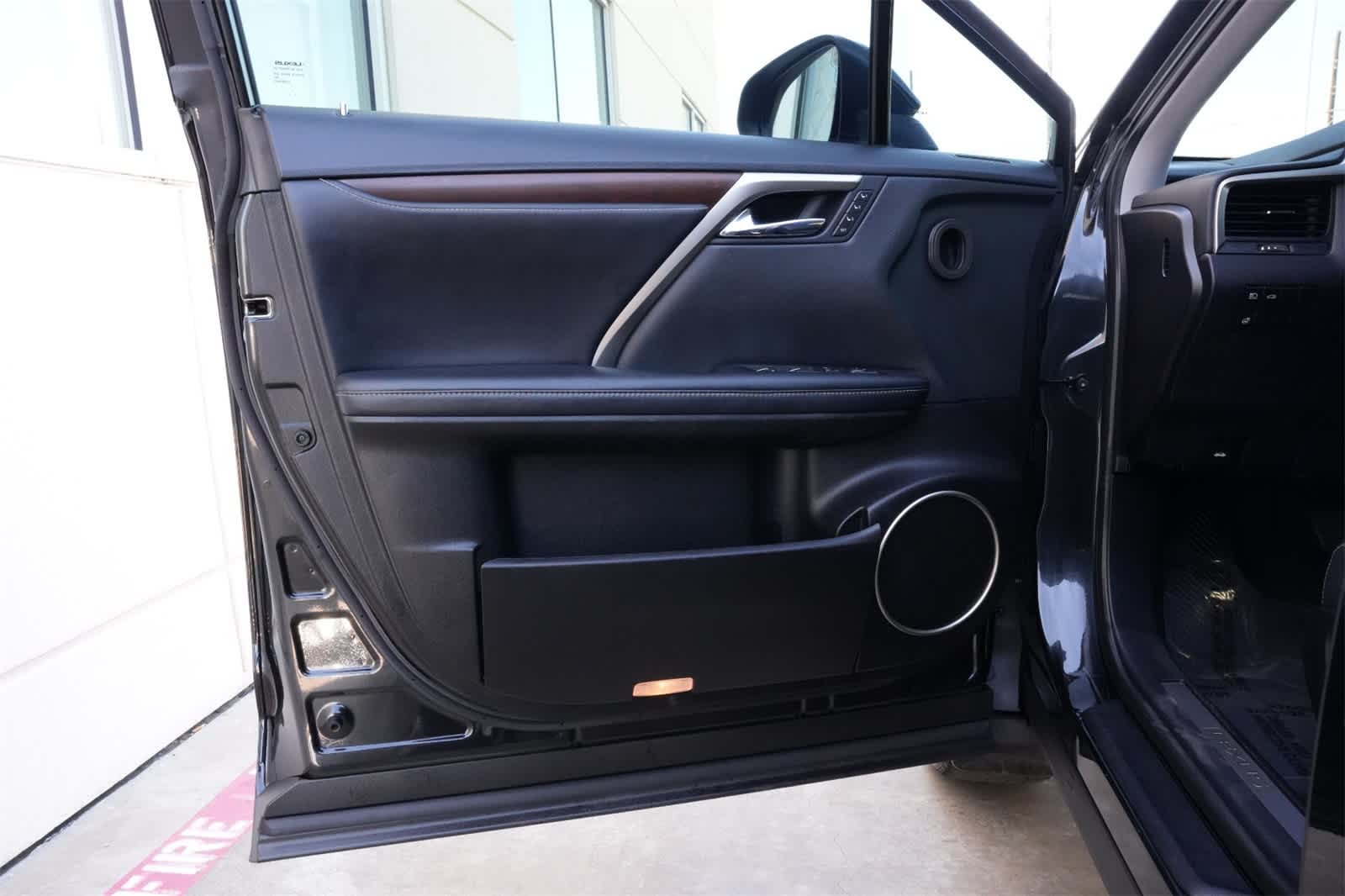 Thumbnail: 2022 Lexus RX - 18