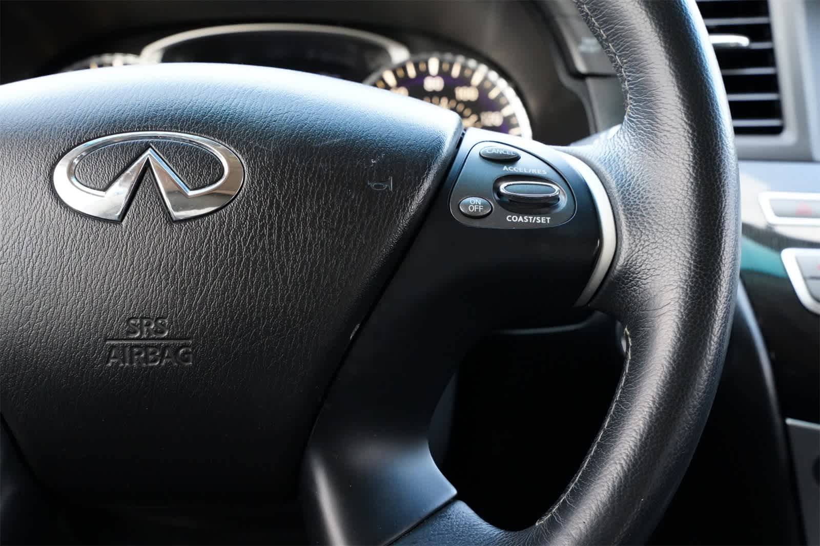 Thumbnail: 2016 INFINITI QX60 - 11